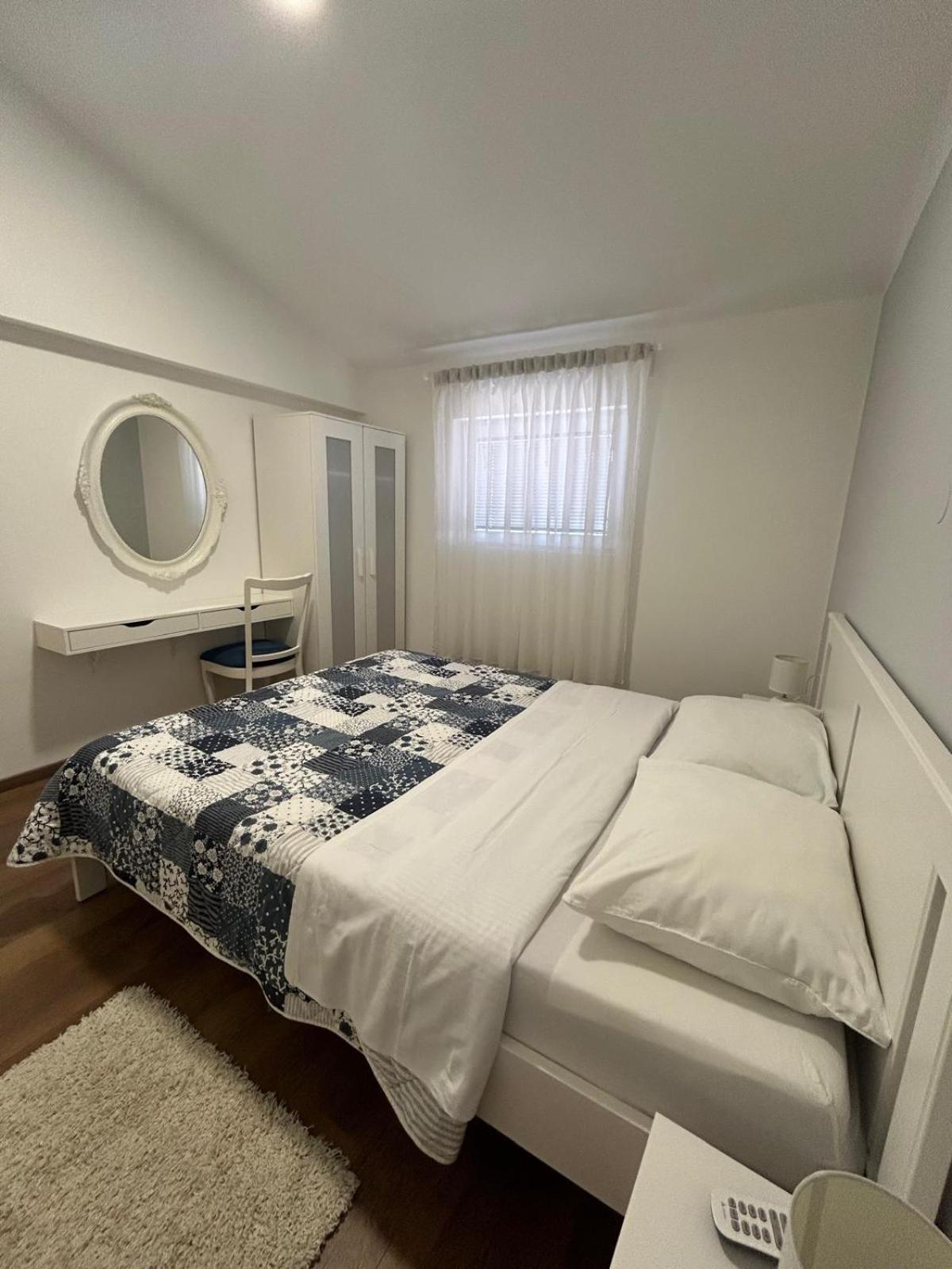 Apartman Lorna Turanj Exteriér fotografie