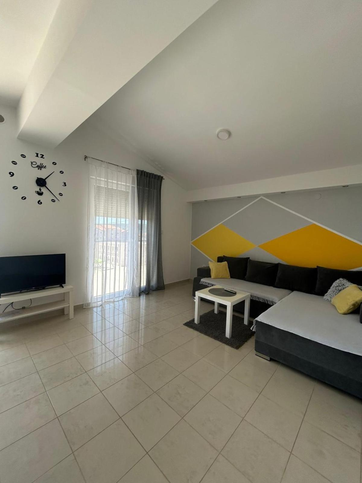 Apartman Lorna Turanj Exteriér fotografie