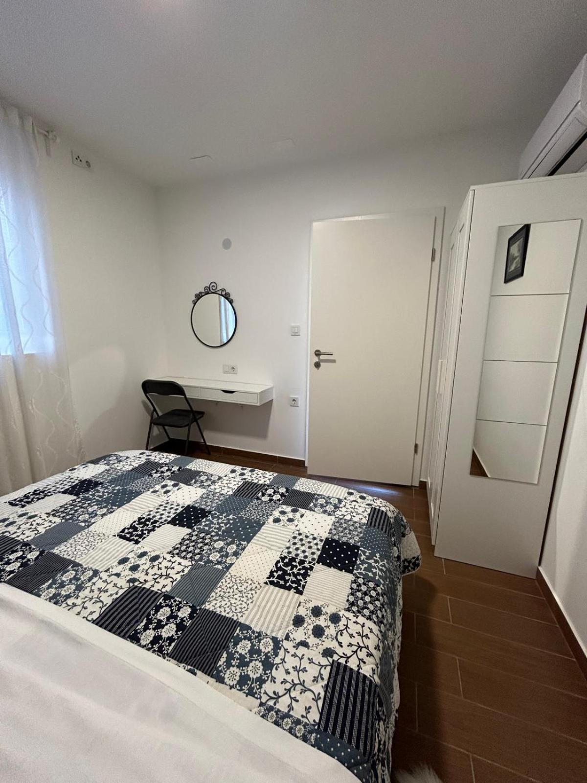 Apartman Lorna Turanj Exteriér fotografie